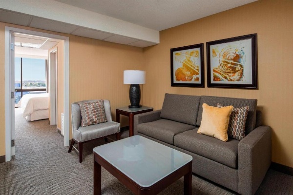 Sheraton West Des Moines Hotel image 12