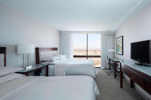 Sheraton West Des Moines Hotel image 8